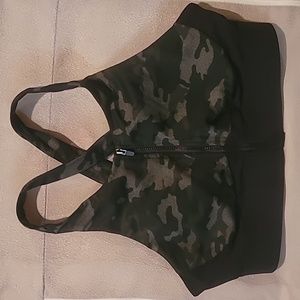 FABLETICS sports bra